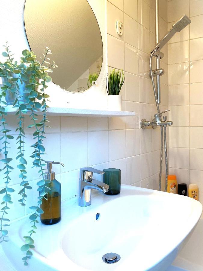 Apartament Elegant - Studio Proche Cathedrale Et Au Calme Le Mans Zewnętrze zdjęcie