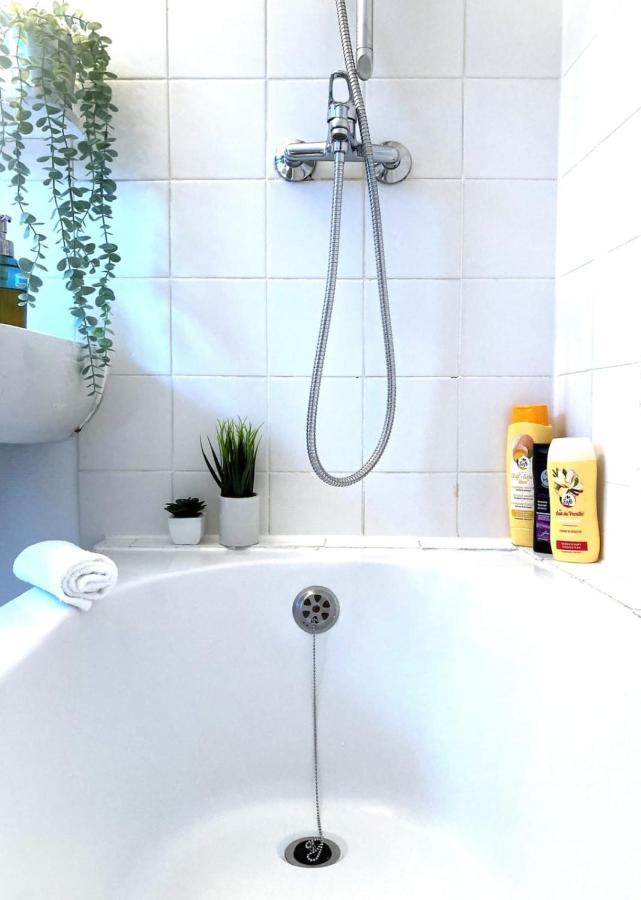 Apartament Elegant - Studio Proche Cathedrale Et Au Calme Le Mans Zewnętrze zdjęcie